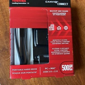 Toshiba Canvio connect 500 GB new in box